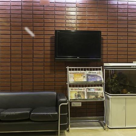 Treebo Palm Tree Palam Vihar 호텔 구르가온 외부 사진