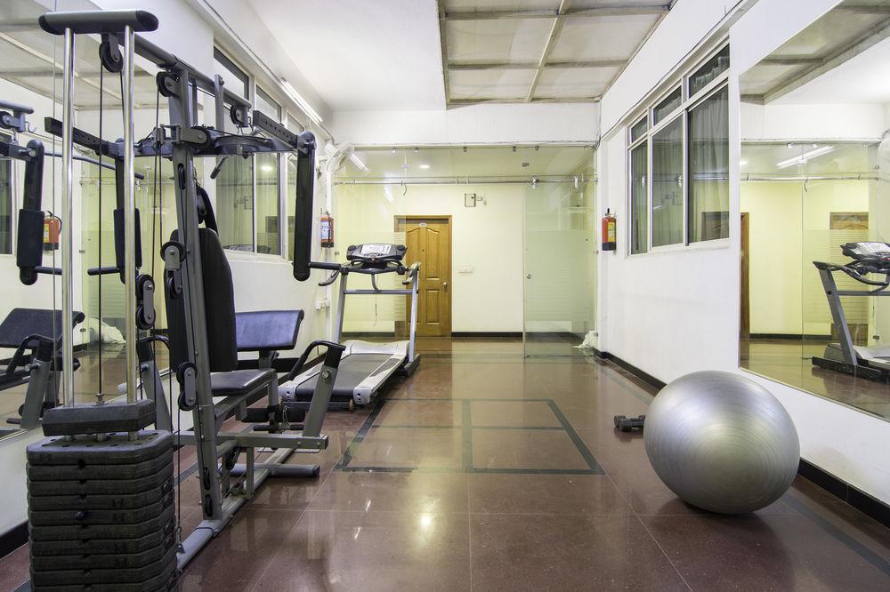 Treebo Palm Tree Palam Vihar 호텔 구르가온 외부 사진